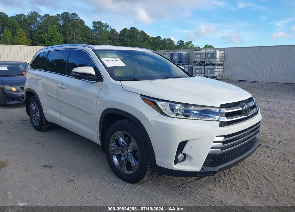 2018 TOYOTA HIGHLANDER LIMITED/PLATINUM VIN: 5TDDZRFH8JS803016