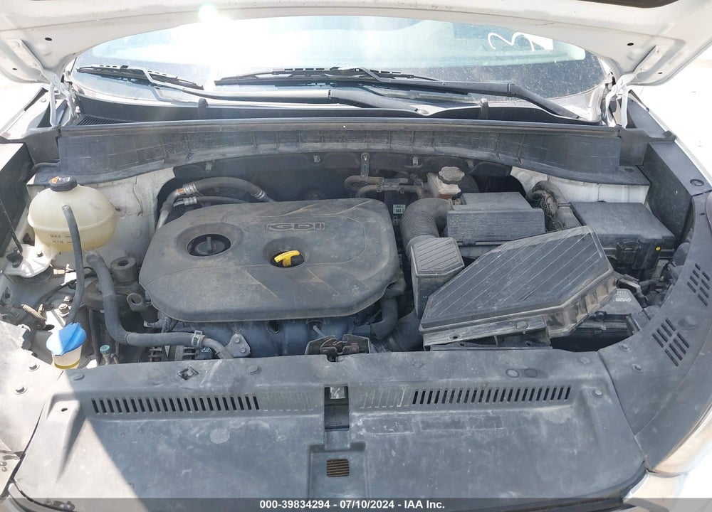 2016 HYUNDAI TUCSON SE VIN: KM8J3CA49GU126368