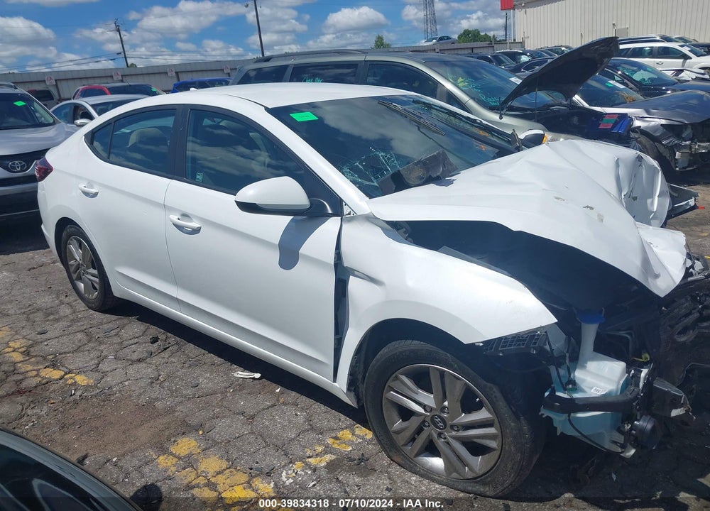 2019 HYUNDAI ELANTRA SEL VIN: 5NPD84LF1KH490682