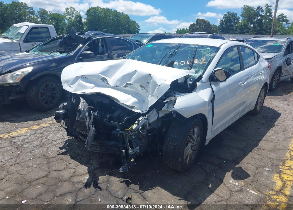 2019 HYUNDAI ELANTRA SEL VIN: 5NPD84LF1KH490682