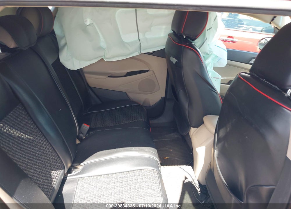 2018 HYUNDAI TUCSON SEL VIN: KM8J3CA46JU628116