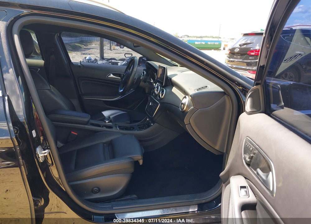 2017 MERCEDES-BENZ GLA 250 VIN: WDCTG4EB9HJ341438