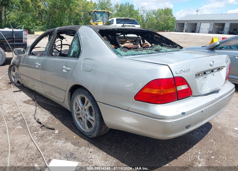 2002 LEXUS LS 430 VIN: JTHBN30F720078678