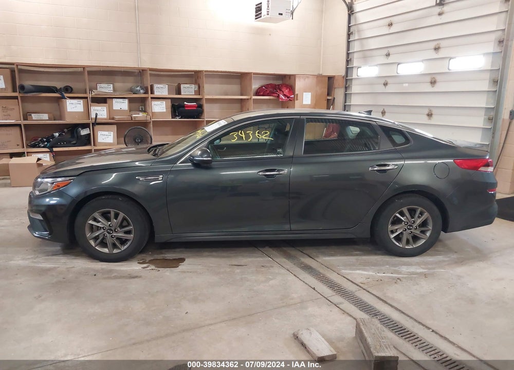 2019 KIA OPTIMA LX VIN: 5XXGT4L35KG378044