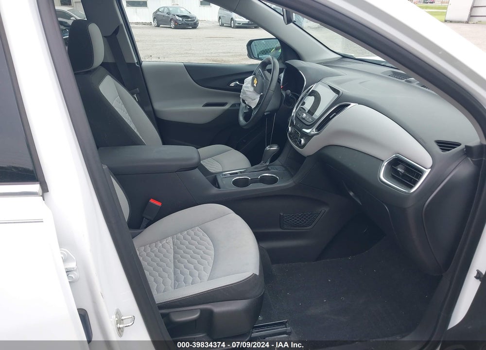 2018 CHEVROLET EQUINOX LT VIN: 3GNAXJEV4JS627943