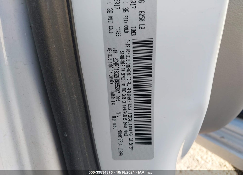 2015 CHRYSLER TOWN & COUNTRY TOURING VIN: 2C4RC1BG2FR695207