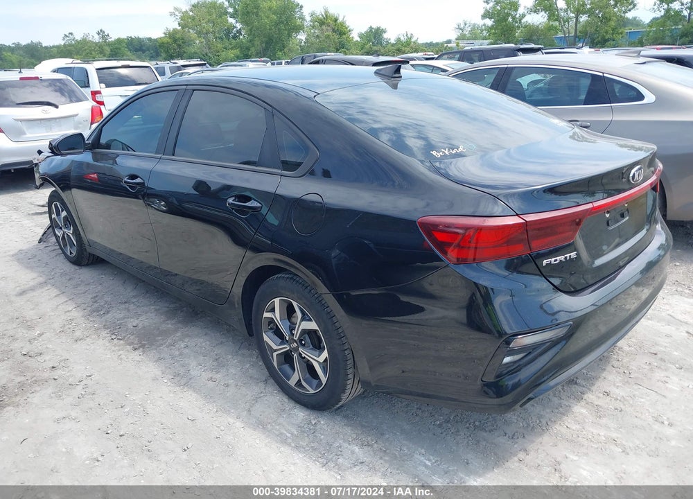 2019 KIA FORTE LXS VIN: 3KPF24ADXKE063940