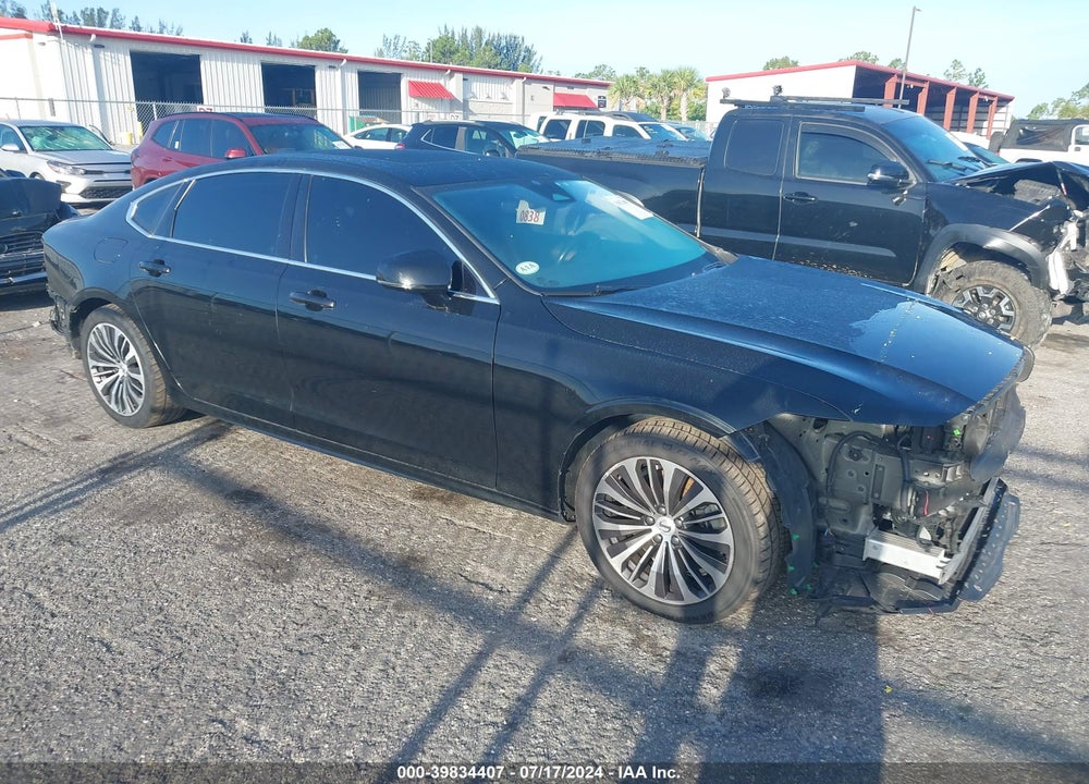 2022 VOLVO S90 B6 MOMENTUM VIN: LVY062MK4NP261516
