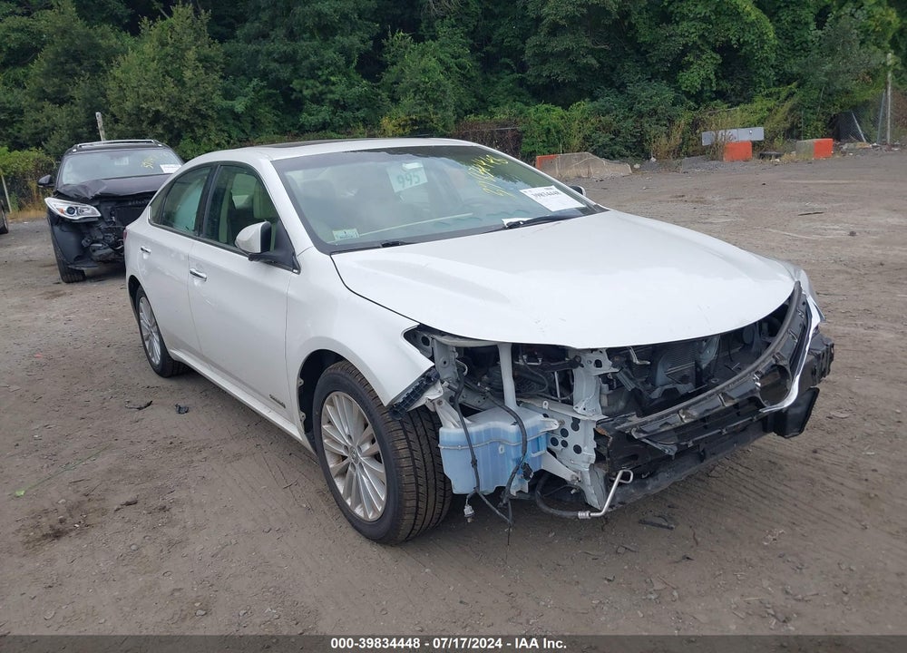2015 TOYOTA AVALON HYBRID XLE TOURING VIN: 4T1BD1EB2FU043944