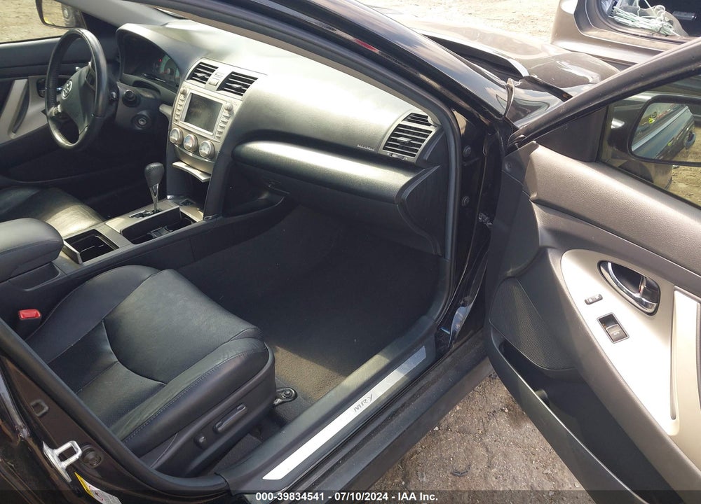 2011 TOYOTA CAMRY SE V6 VIN: 4T1BK3EK5BU631140