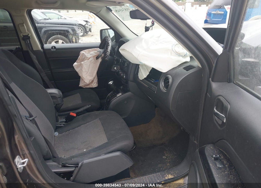 2016 JEEP PATRIOT SPORT VIN: 1C4NJPBA8GD679164