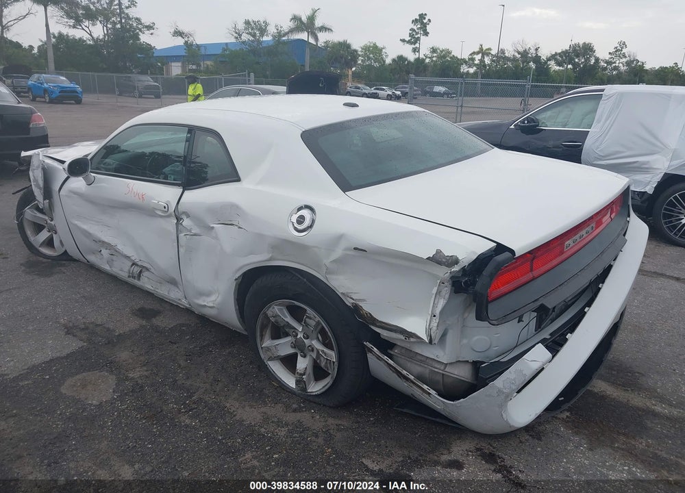 2014 DODGE CHALLENGER SXT VIN: 2C3CDYAG6EH263435
