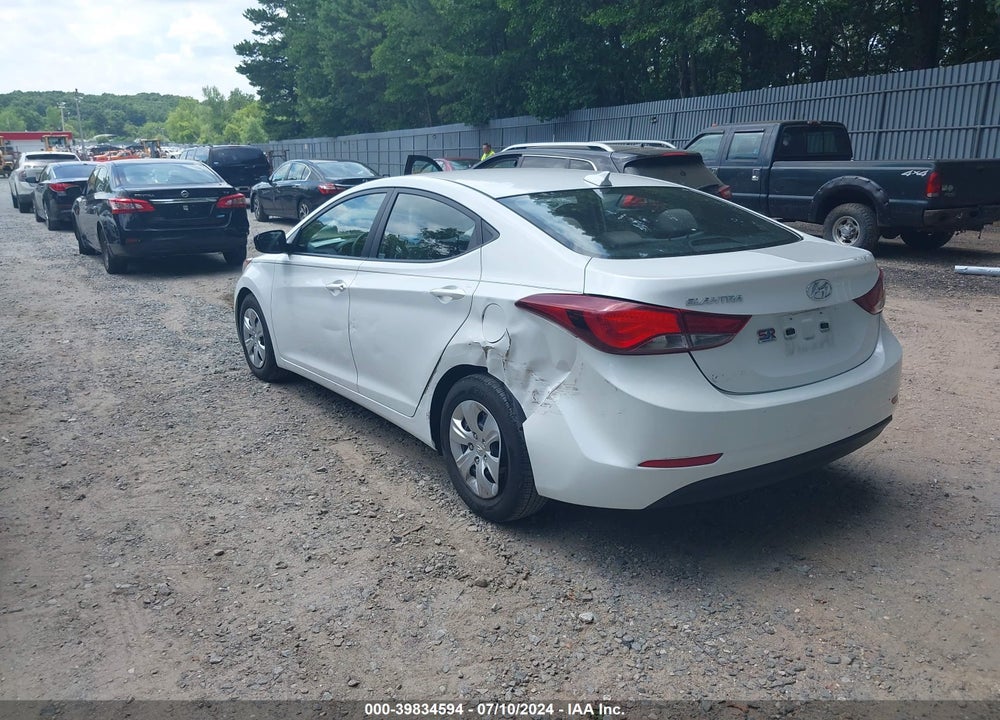 2016 HYUNDAI ELANTRA SE VIN: 5NPDH4AEXGH766570