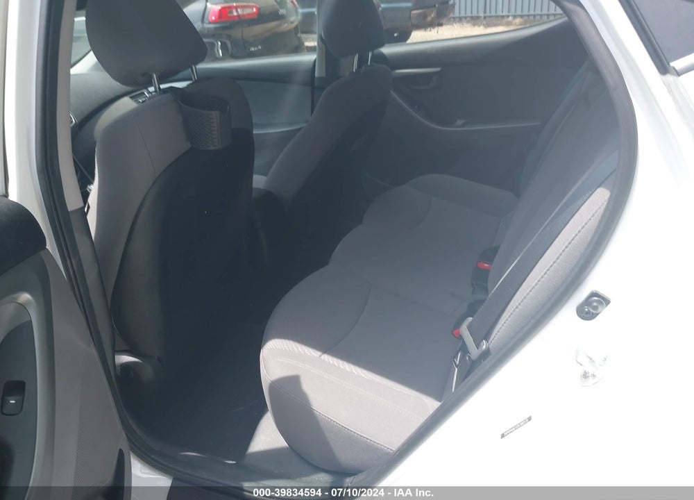 2016 HYUNDAI ELANTRA SE VIN: 5NPDH4AEXGH766570