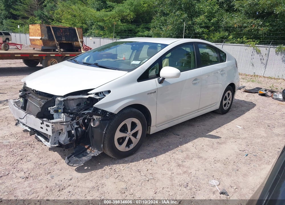 2013 TOYOTA PRIUS THREE VIN: JTDKN3DU5D1727532