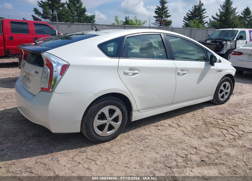 2013 TOYOTA PRIUS THREE VIN: JTDKN3DU5D1727532