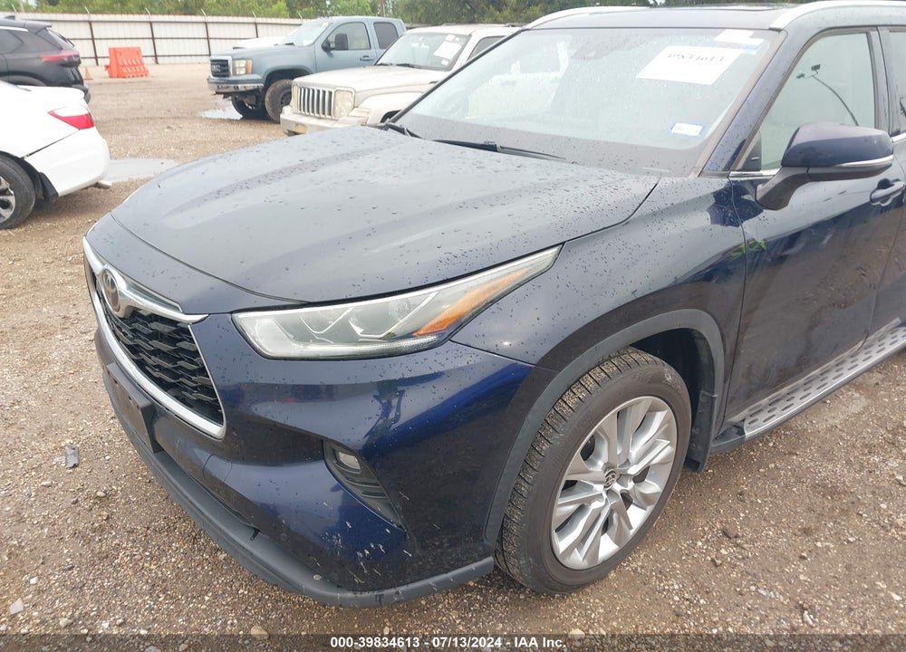 2021 TOYOTA HIGHLANDER LIMITED VIN: 5TDYZRAH3MS070919