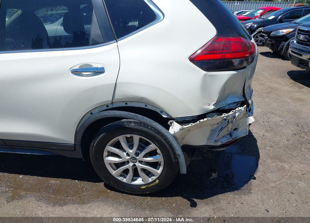 2017 NISSAN ROGUE SV VIN: JN8AT2MV6HW272501