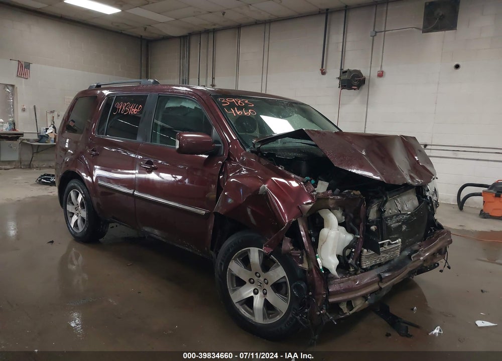 2015 HONDA PILOT TOURING VIN: 5FNYF4H99FB049963