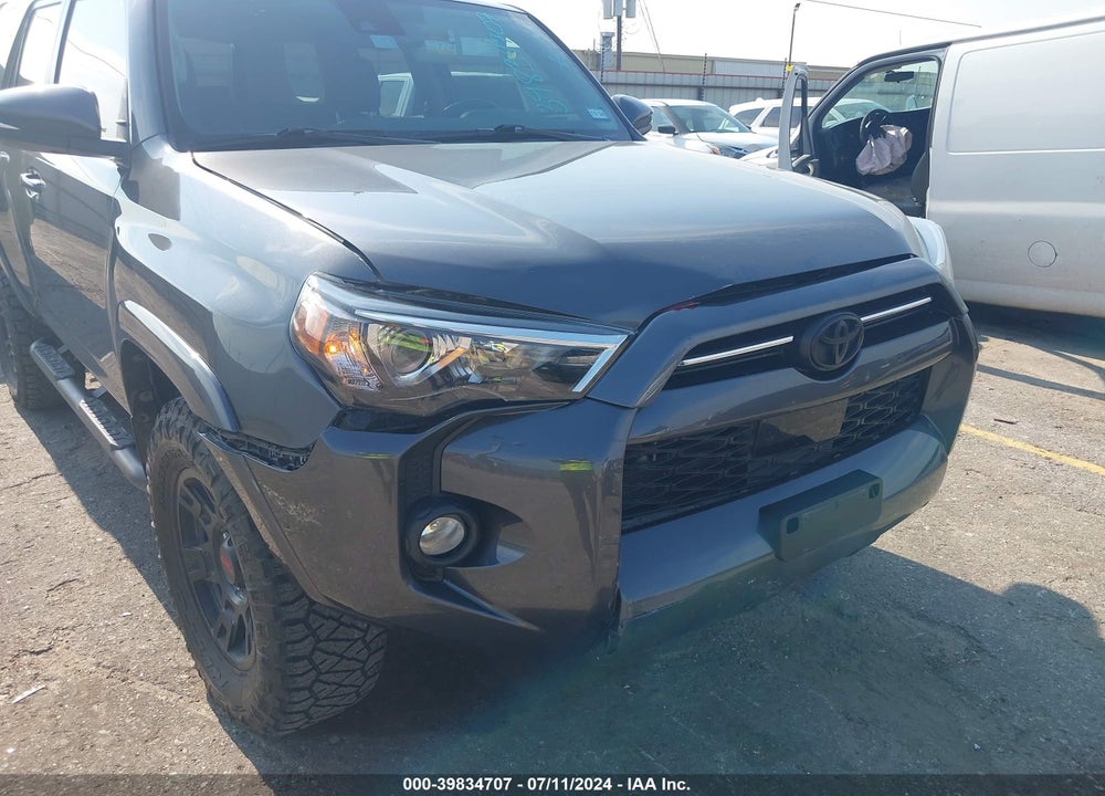 2020 TOYOTA 4RUNNER SR5 PREMIUM VIN: JTEBU5JRXL5745722