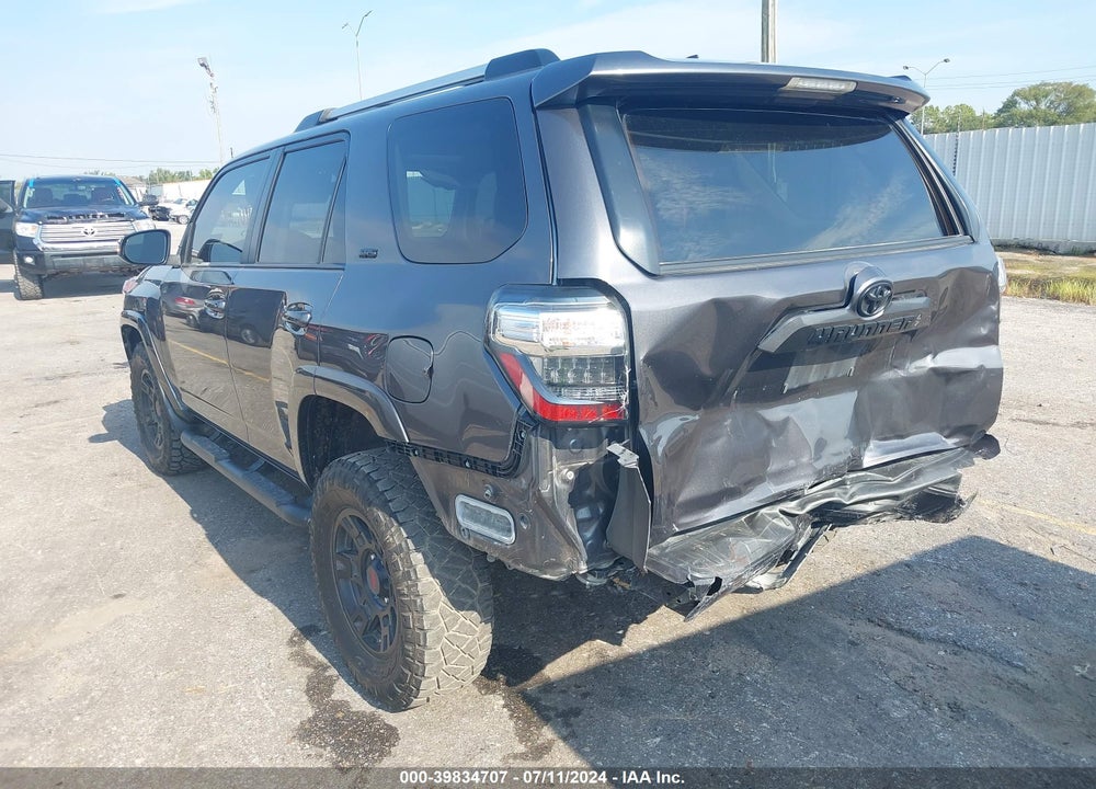 2020 TOYOTA 4RUNNER SR5 PREMIUM VIN: JTEBU5JRXL5745722