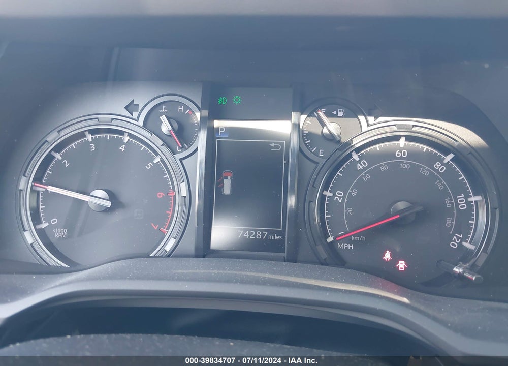 2020 TOYOTA 4RUNNER SR5 PREMIUM VIN: JTEBU5JRXL5745722
