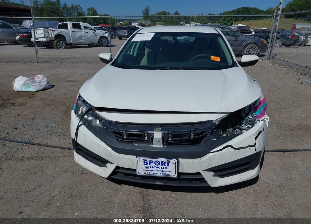 2018 HONDA CIVIC LX VIN: 2HGFC2F53JH555488
