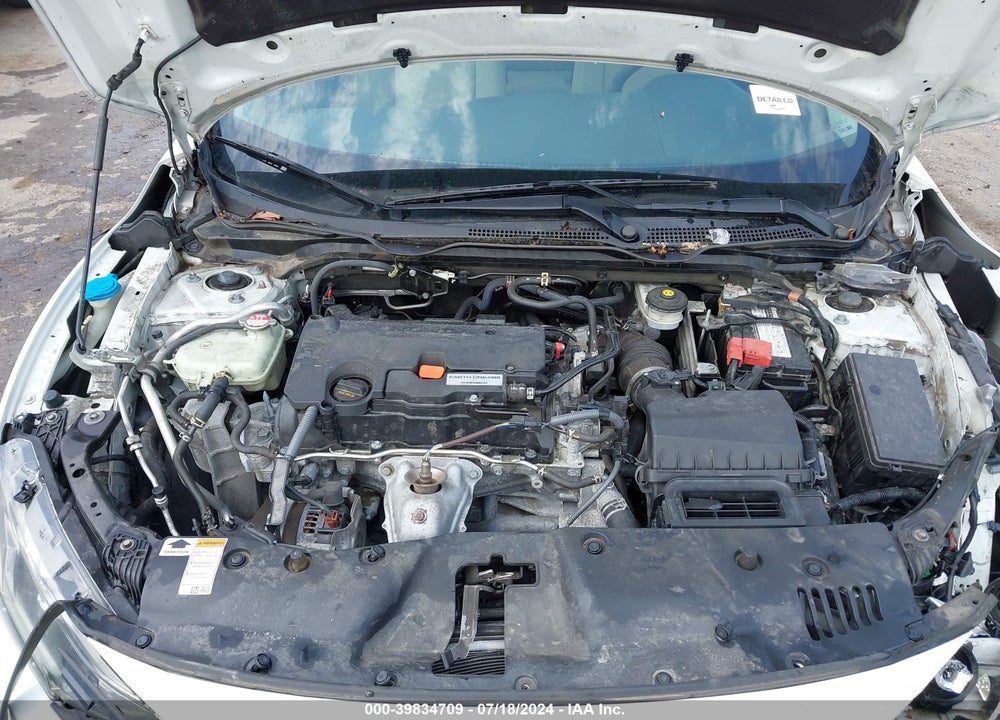 2018 HONDA CIVIC LX VIN: 2HGFC2F53JH555488