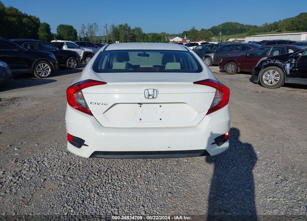 2018 HONDA CIVIC LX VIN: 2HGFC2F53JH555488