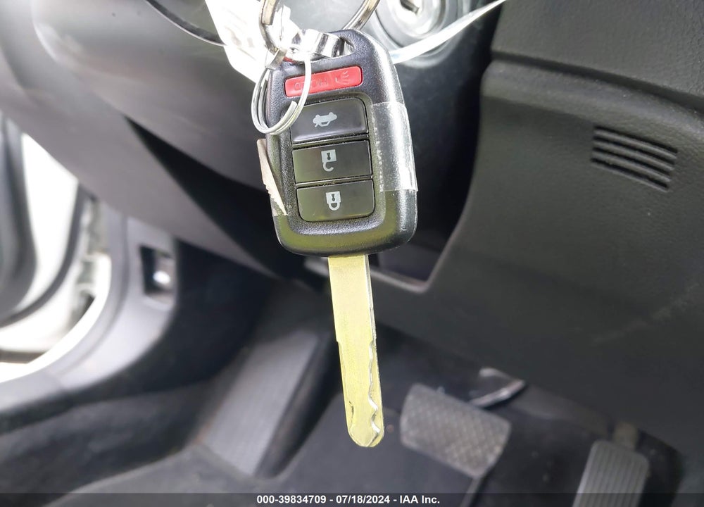 2018 HONDA CIVIC LX VIN: 2HGFC2F53JH555488