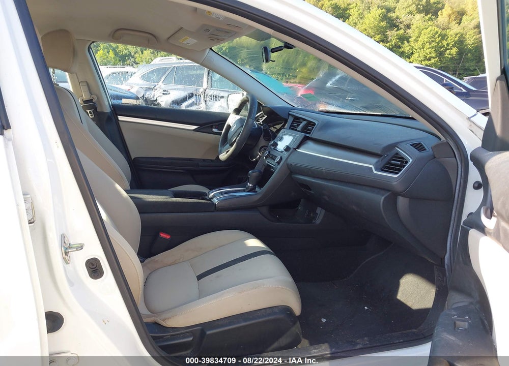 2018 HONDA CIVIC LX VIN: 2HGFC2F53JH555488