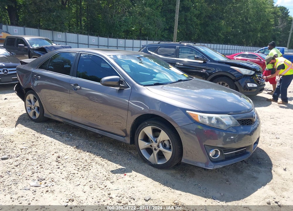 2014 TOYOTA CAMRY SE SPORT VIN: 4T1BF1FK6EU836056