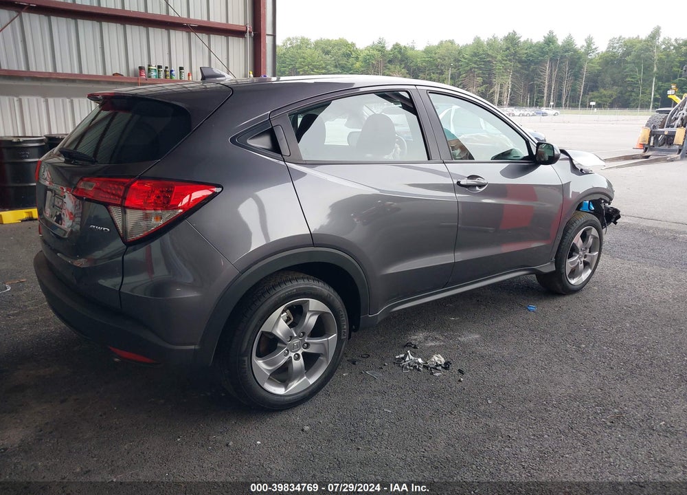 2022 HONDA HR-V AWD LX VIN: 3CZRU6H34NM711664