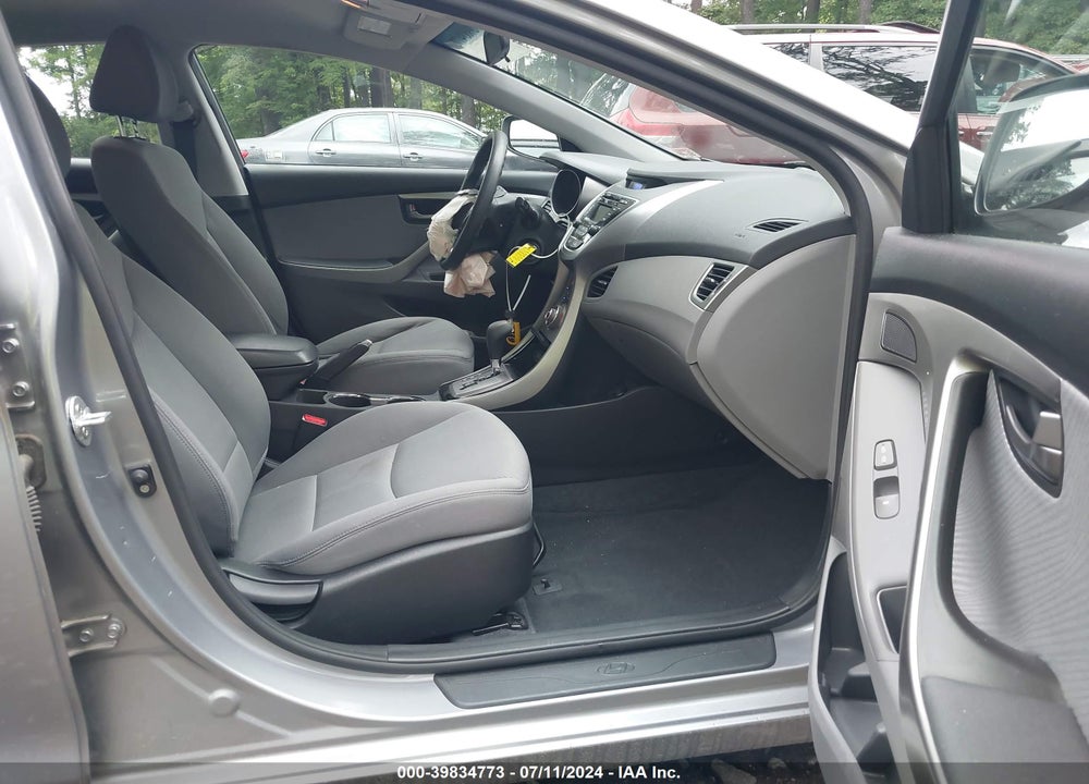 2013 HYUNDAI ELANTRA GLS VIN: KMHDH4AE8DU921565