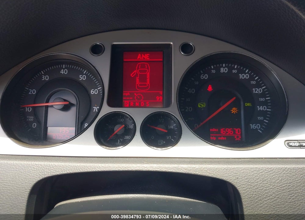 2008 VOLKSWAGEN PASSAT KOMFORT VIN: WVWLK73C08E127514