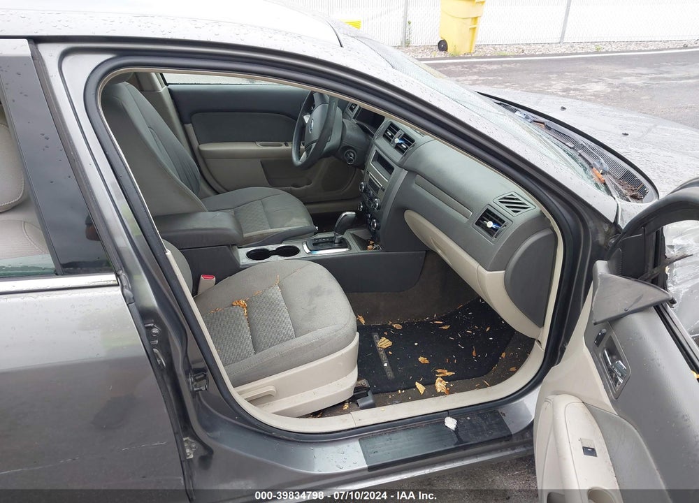 2010 FORD FUSION SE VIN: 3FAHP0HA9AR175317