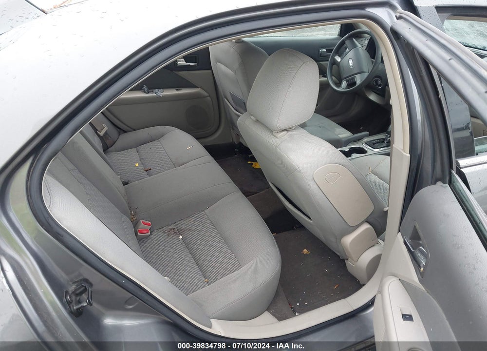 2010 FORD FUSION SE VIN: 3FAHP0HA9AR175317