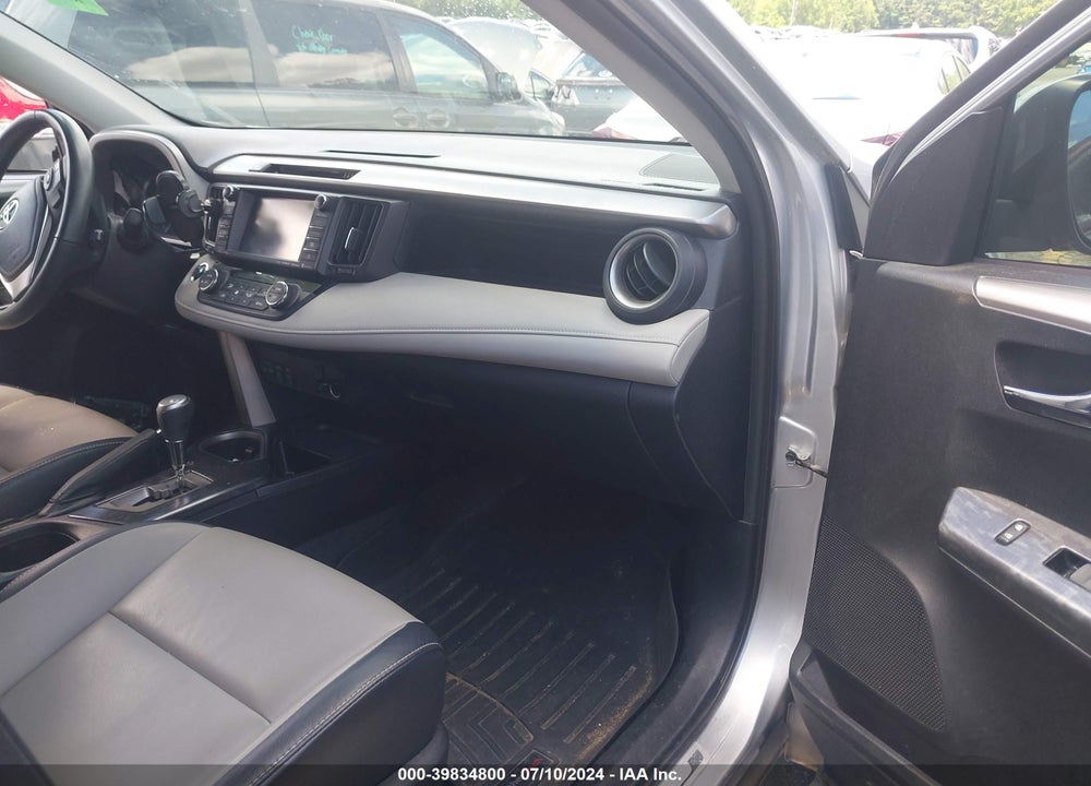 2017 TOYOTA RAV4 PLATINUM VIN: 2T3YFREV6HW321641