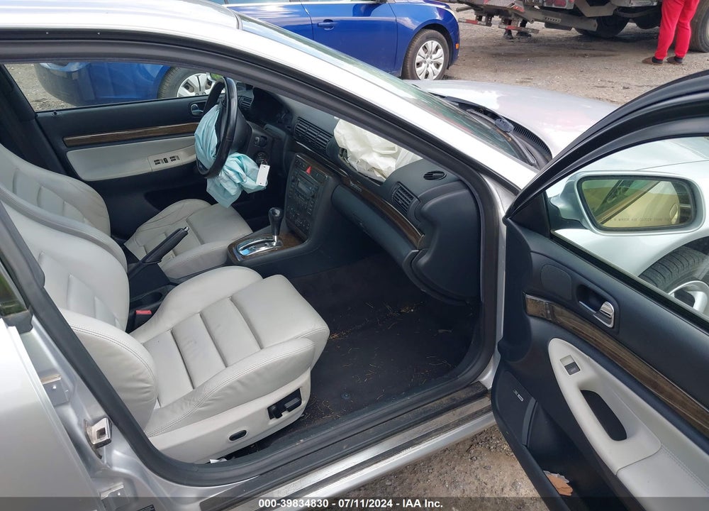 2001 AUDI S4 2.7T VIN: WAURD68D01A001776