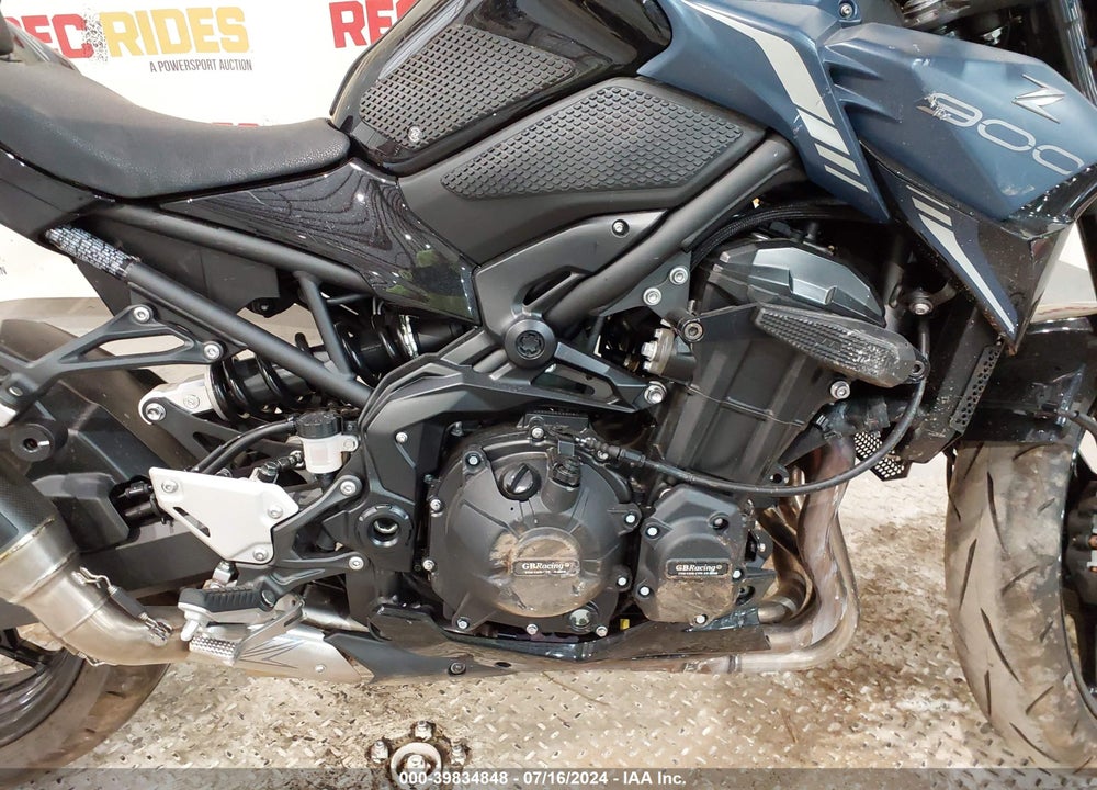 2022 KAWASAKI ZR900 VIN: JKAZR2F11NA040060