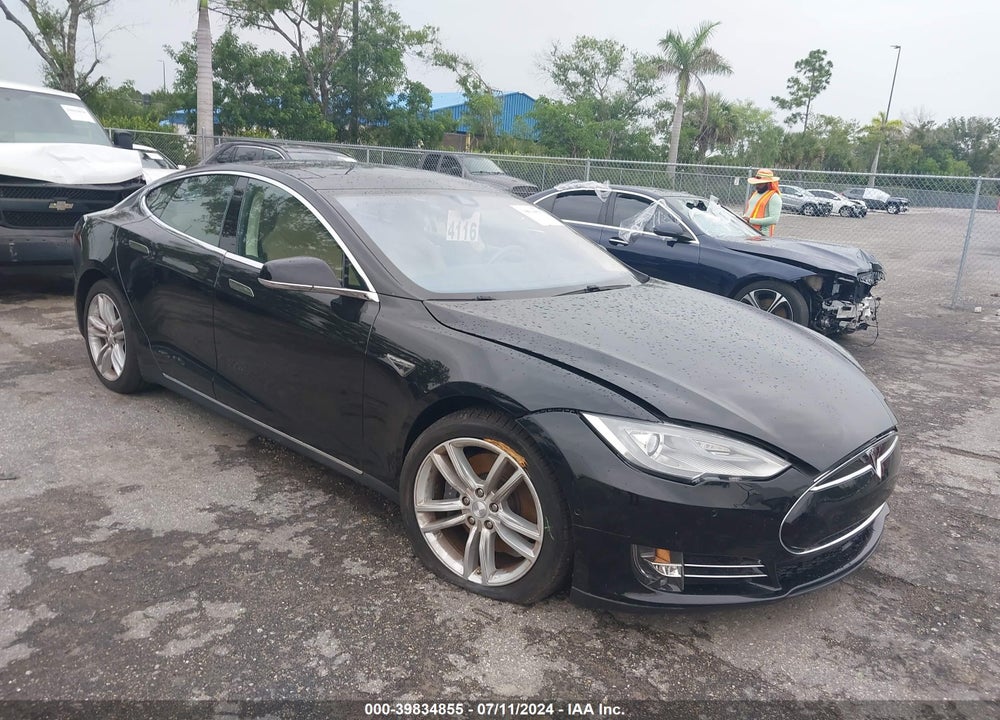 2015 TESLA MODEL S 60/70/85 VIN: 5YJSA1H17FF083011