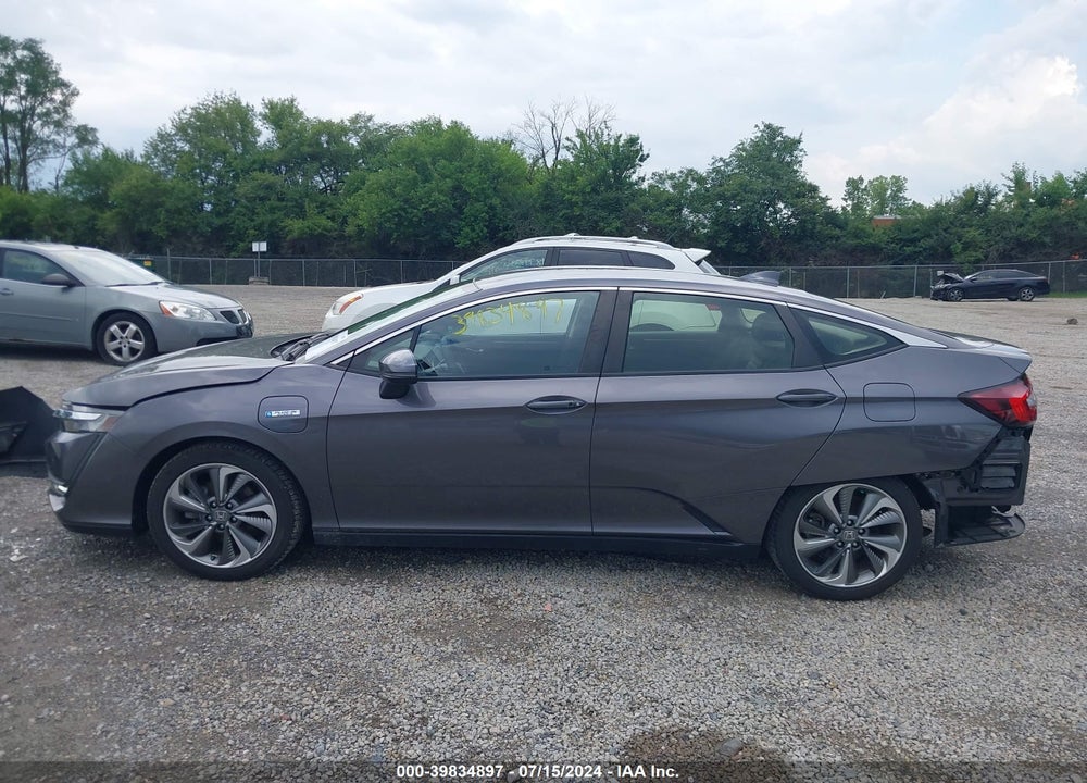 2018 HONDA CLARITY PLUG-IN HYBRID VIN: JHMZC5F13JC002092
