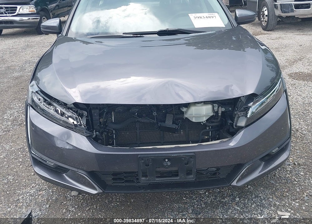 2018 HONDA CLARITY PLUG-IN HYBRID VIN: JHMZC5F13JC002092