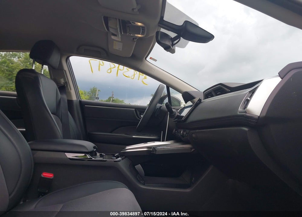 2018 HONDA CLARITY PLUG-IN HYBRID VIN: JHMZC5F13JC002092