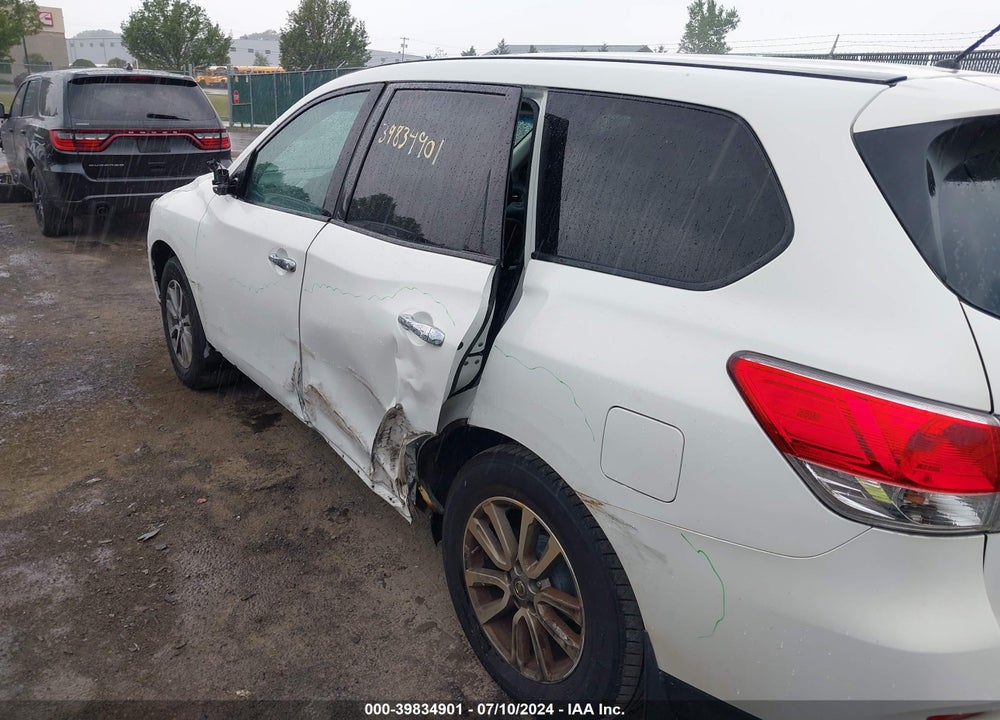 2014 NISSAN PATHFINDER S VIN: 5N1AR2MM3EC648176