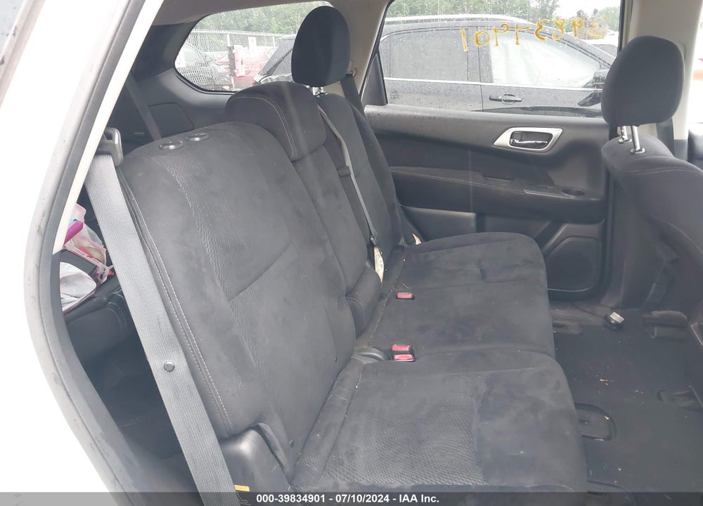 2014 NISSAN PATHFINDER S VIN: 5N1AR2MM3EC648176