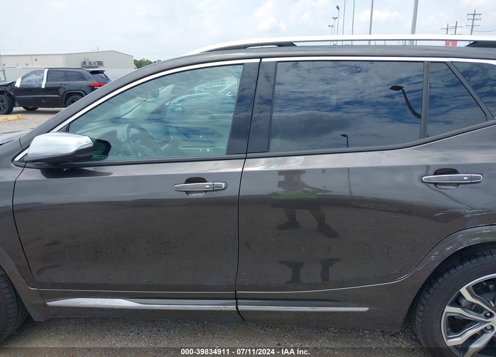 2019 GMC TERRAIN DENALI VIN: 3GKALSEXXKL325018