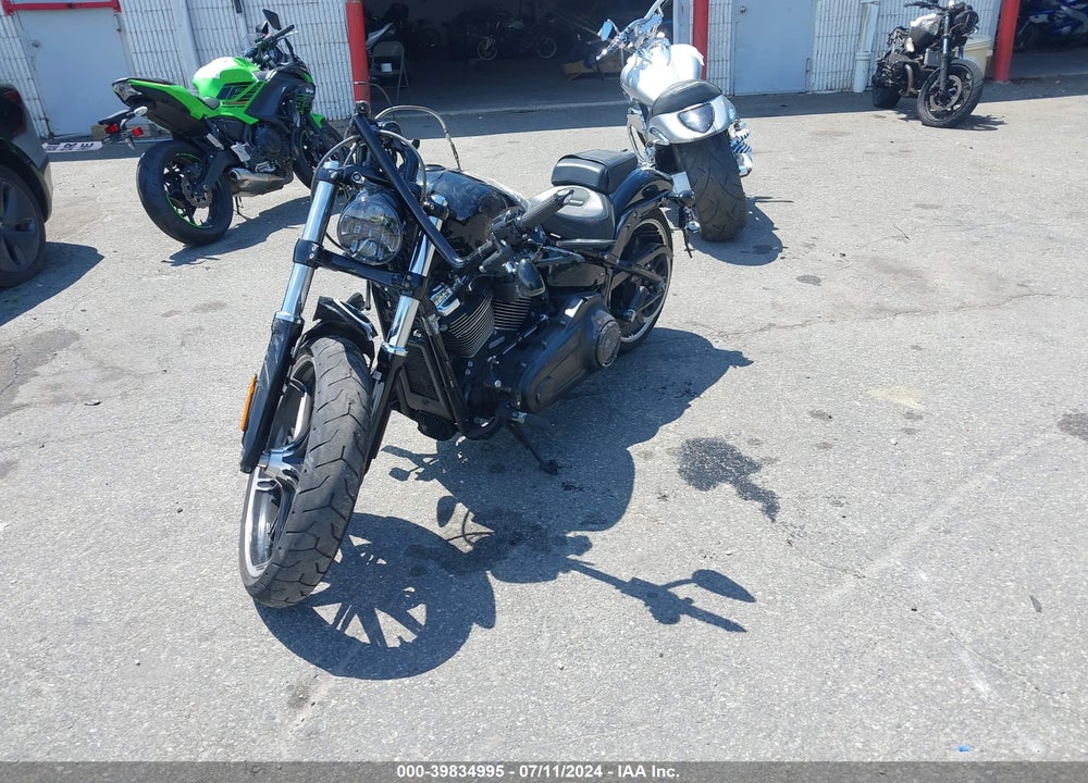 2019 HARLEY-DAVIDSON FXBRS VIN: 1HD1YHK27KB051186