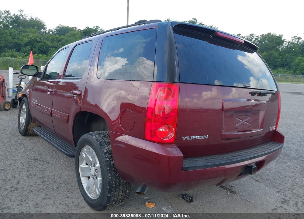 2008 GMC YUKON SLE VIN: 1GKFC13C88J181002