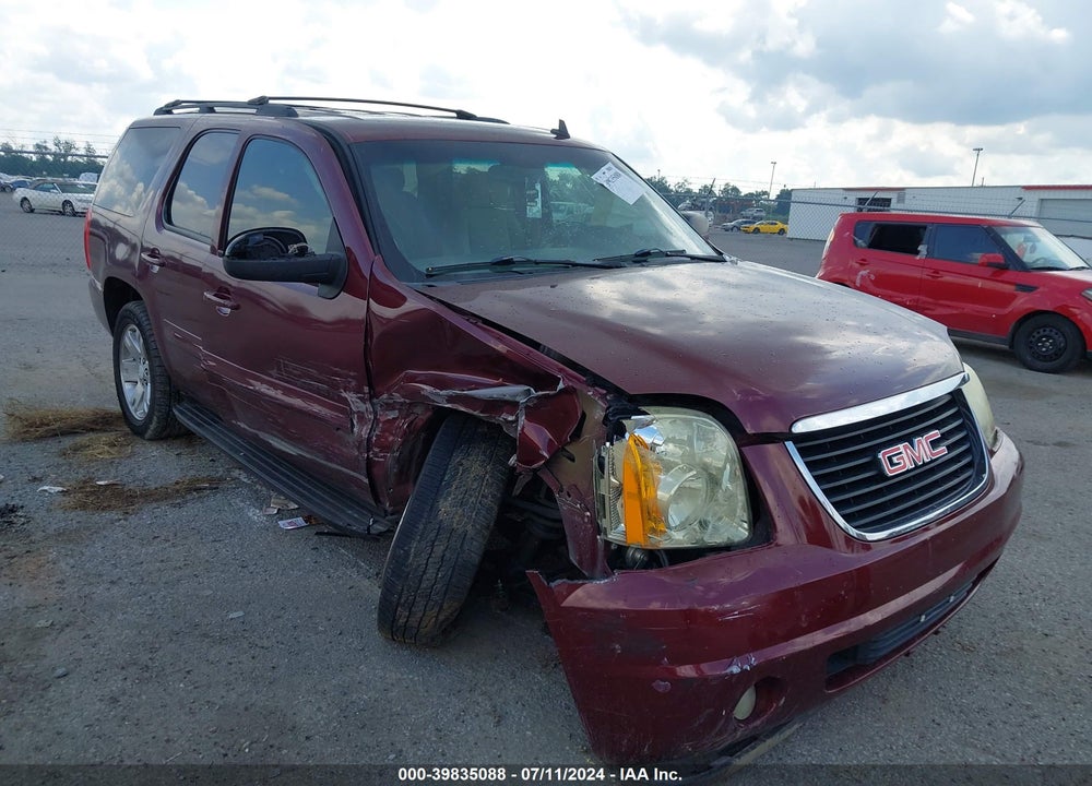 2008 GMC YUKON SLE VIN: 1GKFC13C88J181002